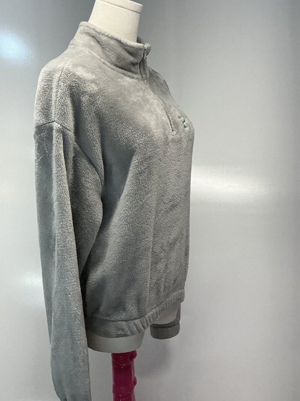 Disney XS Gray Pooh Quarter Zip Plush Fleece Mock Neck Top Pullover Sweatshirt - Picture 10 of 14